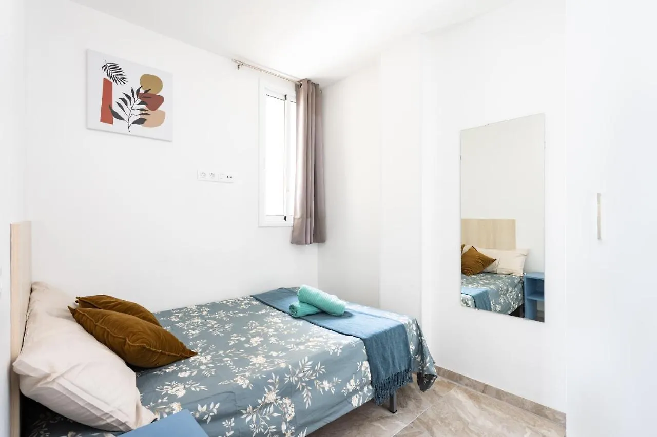 Three Spacious Apartments 150M From The Las Americas Promenade Arona